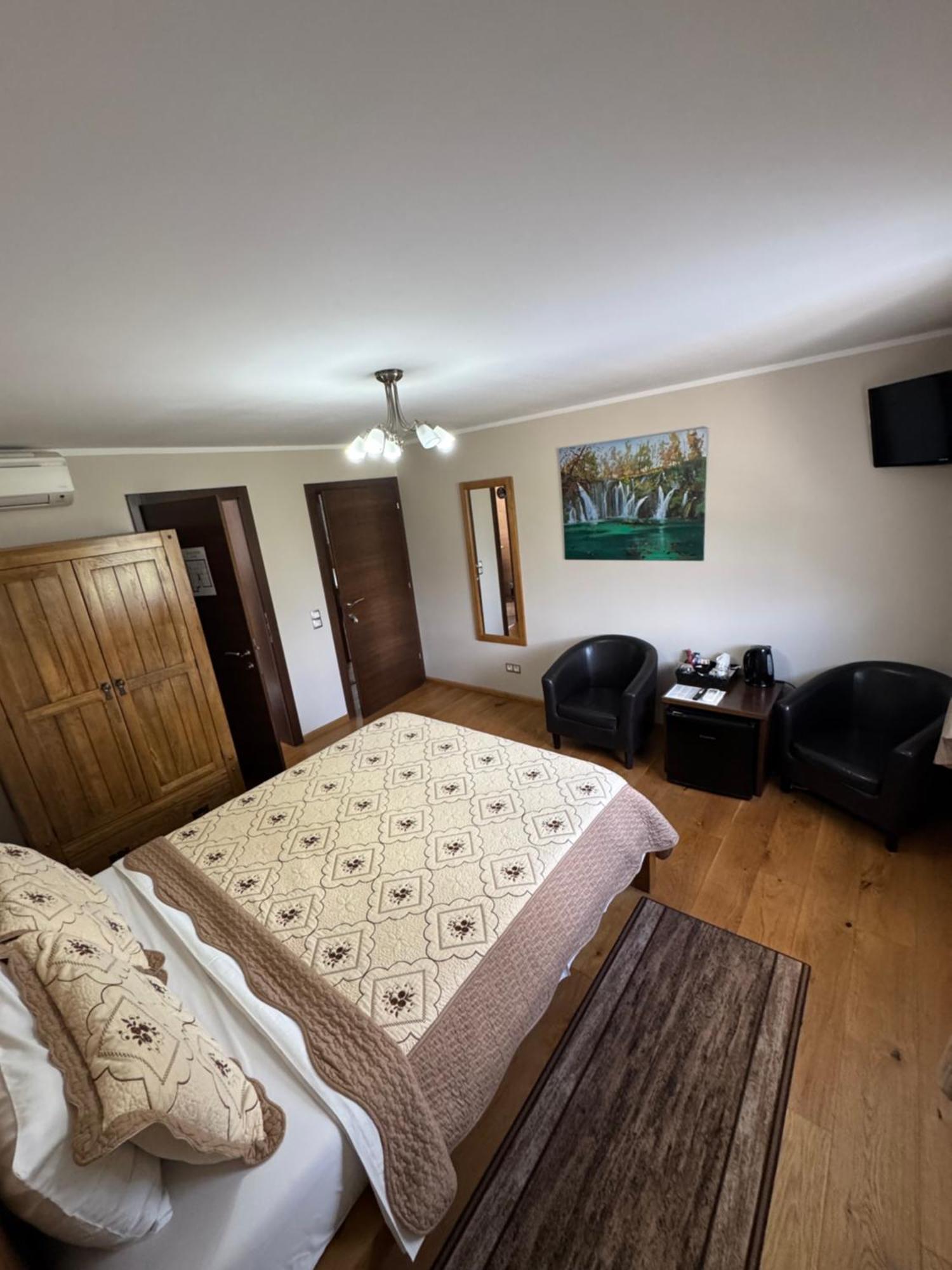 Bed & Breakfast Millenium House 4*