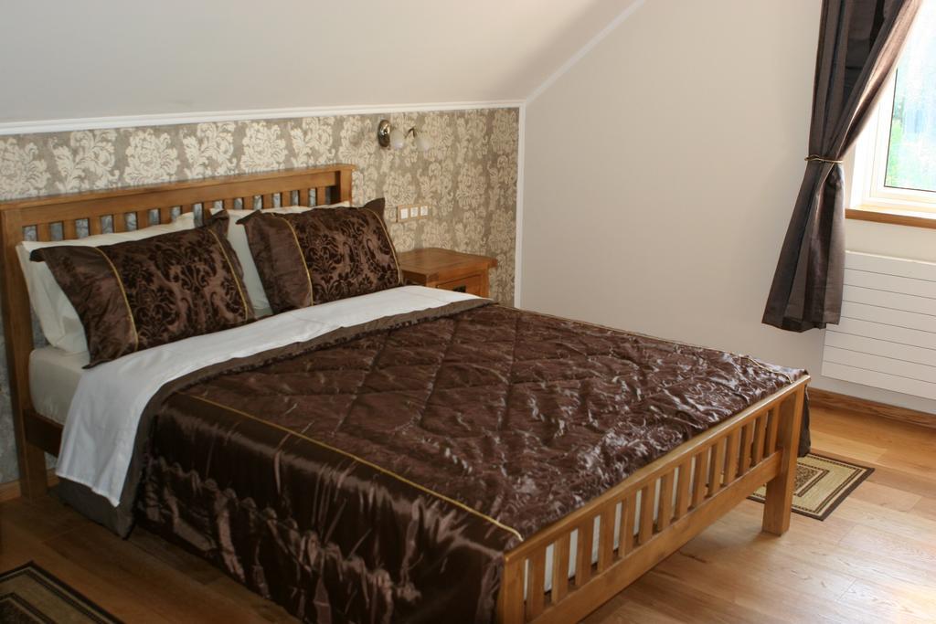 Millenium House Bed & Breakfast